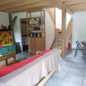  Hébergement de vacances De La Vieille Cour