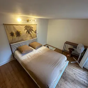 le-petit-championnet-t2.hotels-rhonealpes.com/